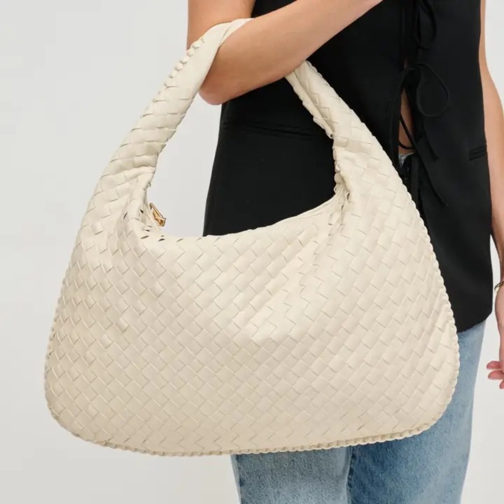 Urban Expressions Oversized Cream Woven Shoulder Bag